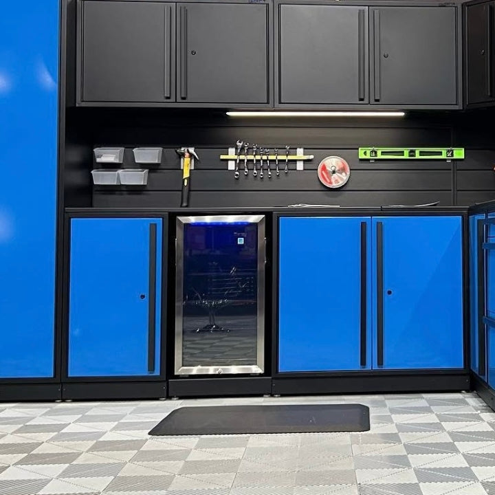 Mini Fridge with Mount